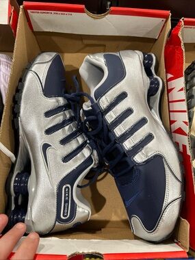 Nike Men’s Navy and Silver Shox Athletic Sneakers